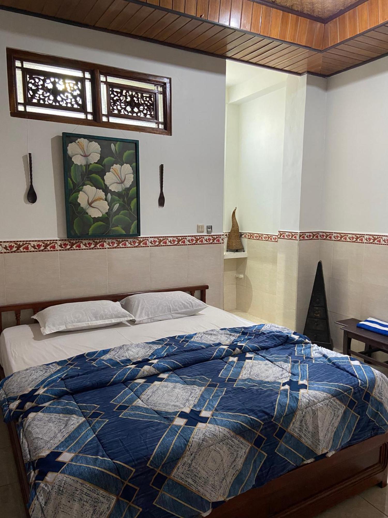 Bagus Homestay Падангбай Экстерьер фото